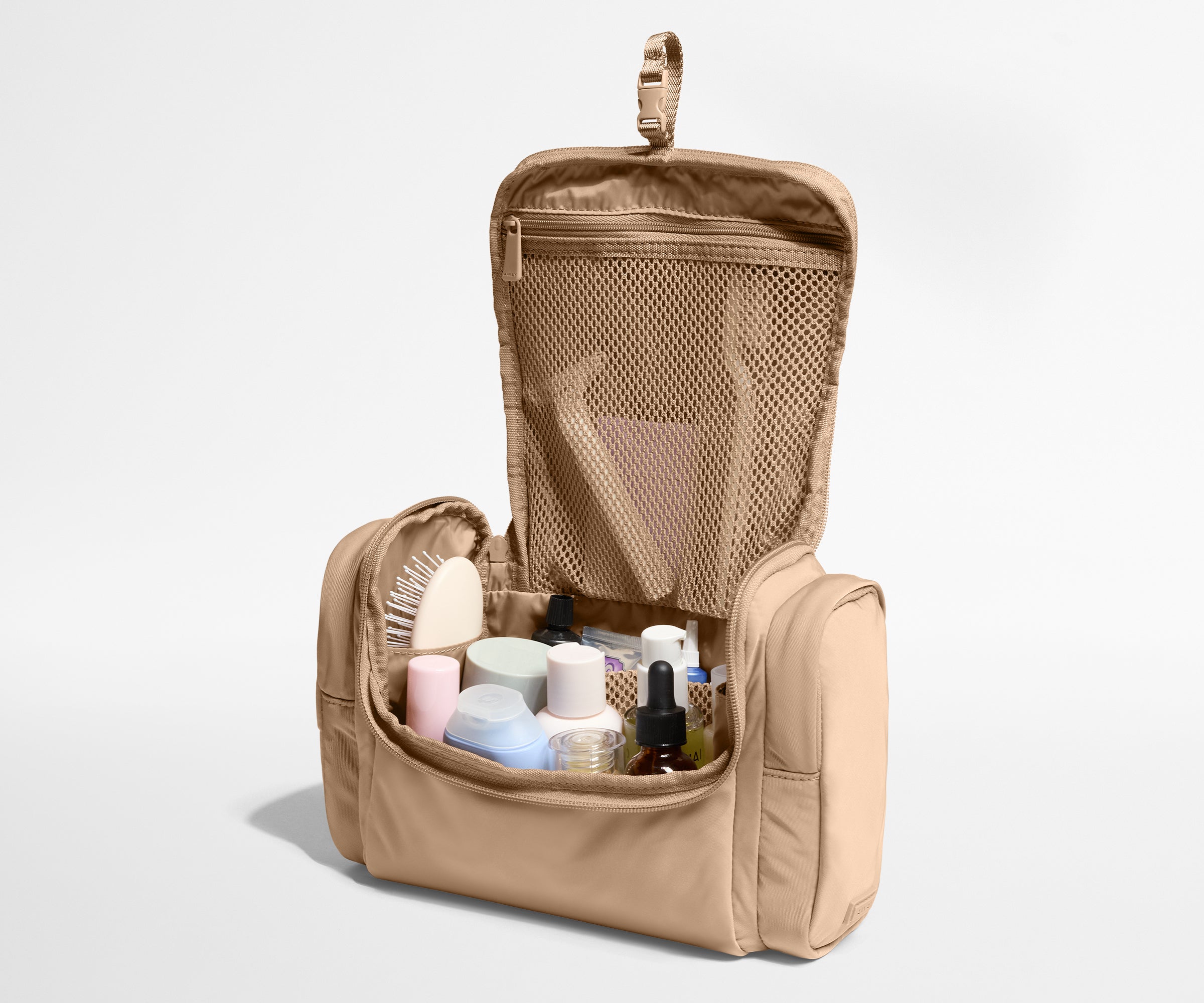 Featherlight Hanging Travel Vanity